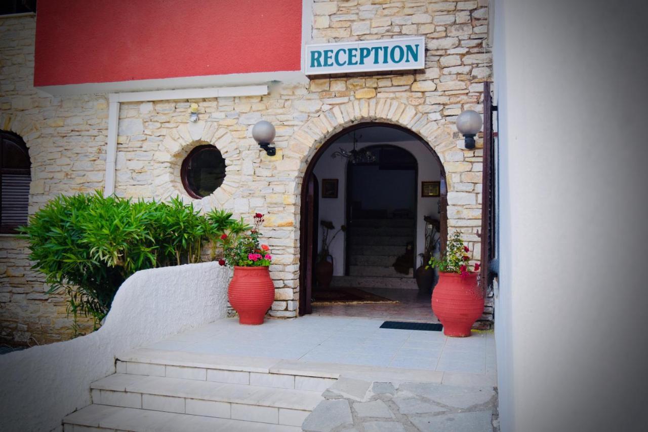 Hotel Kari Ouranoupoli Dış mekan fotoğraf