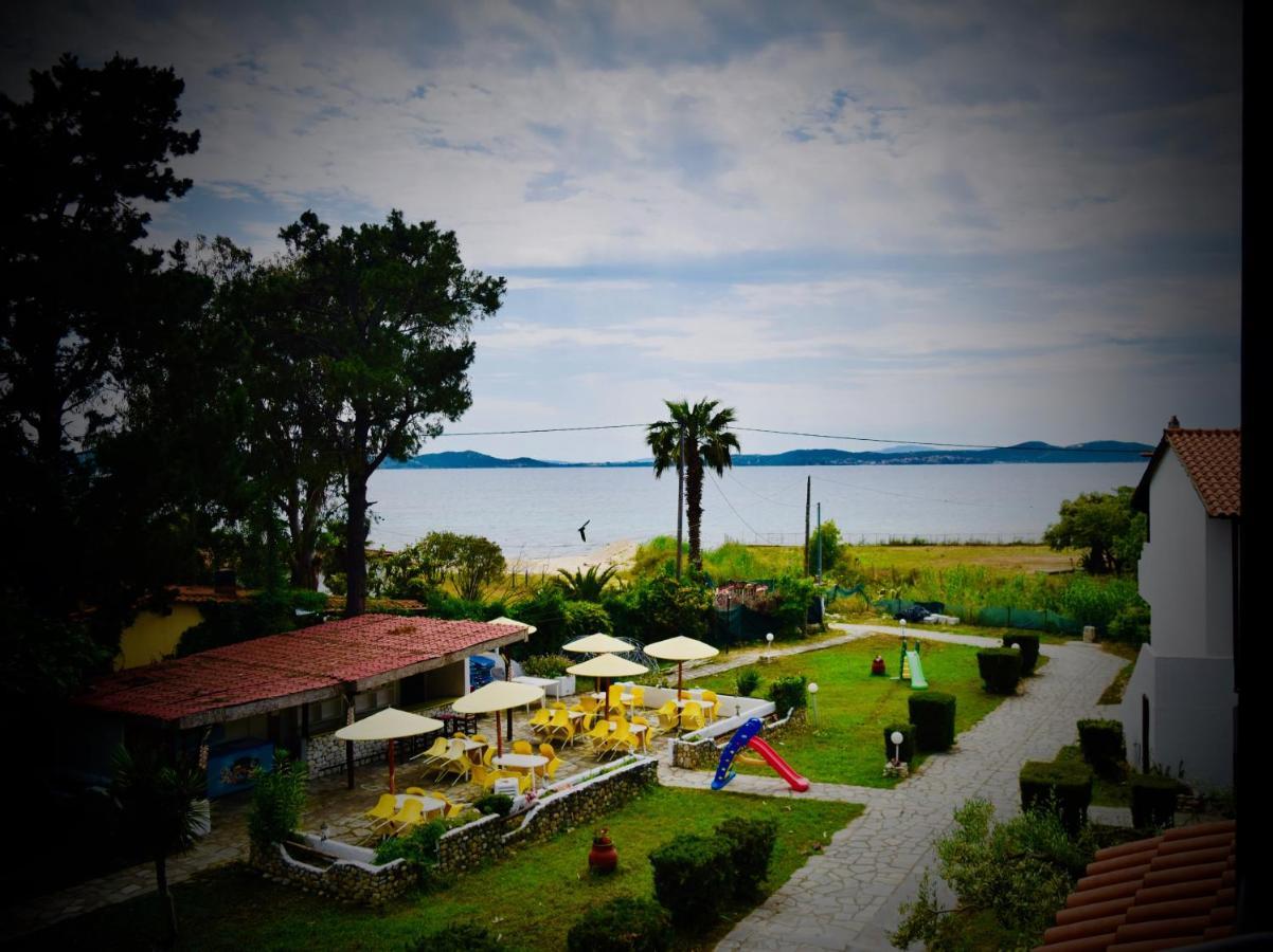 Hotel Kari Ouranoupoli Dış mekan fotoğraf