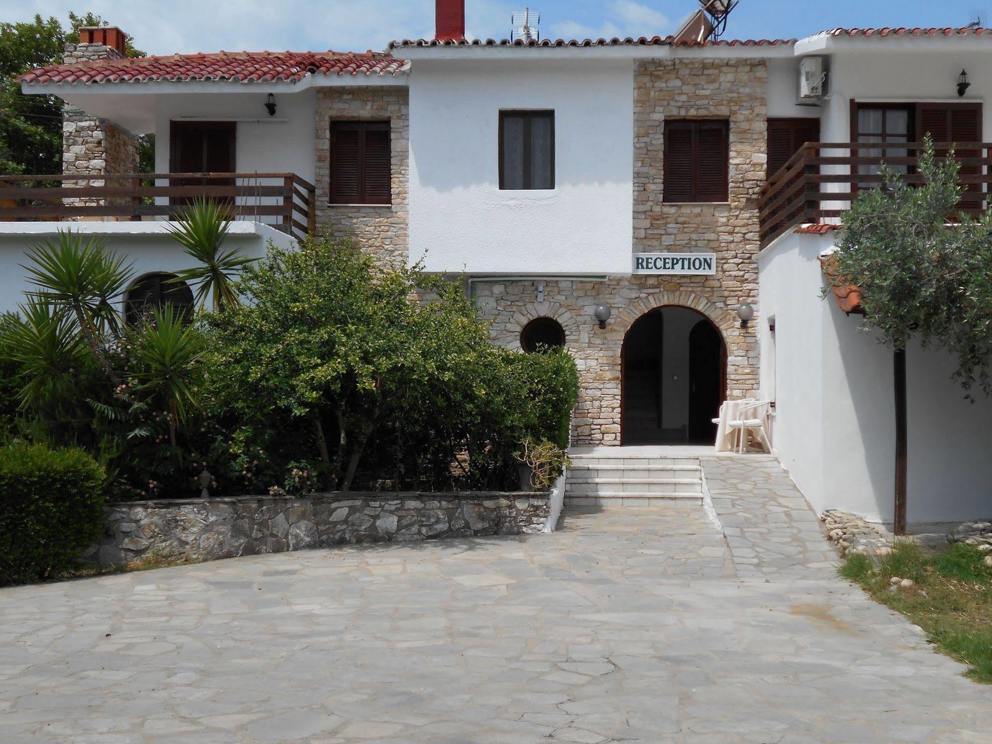 Hotel Kari Ouranoupoli Dış mekan fotoğraf